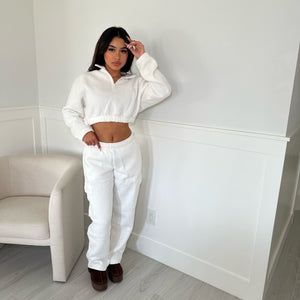 Riley Cropped half zip sweater (WHITE)