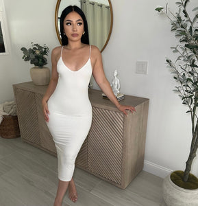 Lexi backless Dress (White)