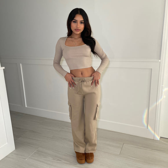 Maggie cargo sweatpants (khaki)